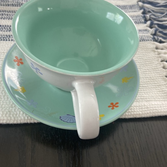 Nickelodeon SpongeBob SquarePants Tea Cup & Saucer Set 12 oz - Picture 5 of 12